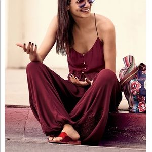 Free People Dreamin’ Of This Set (Color: Dogwood)